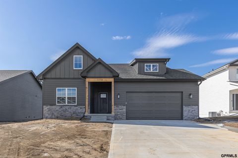 Photo of 19860 Andresen Street, Omaha, NE 68135 (MLS # 22601521)