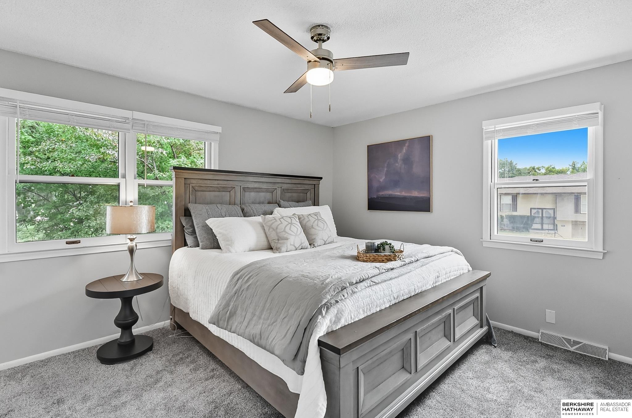 Omaha, Nebraska 68144, United States, 3 Bedrooms Bedrooms, ,3 BathroomsBathrooms,Residential,Pending,217121