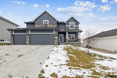 Photo of 17012 Abigail Street, Bennington, NE 68007 (MLS # 22606128)