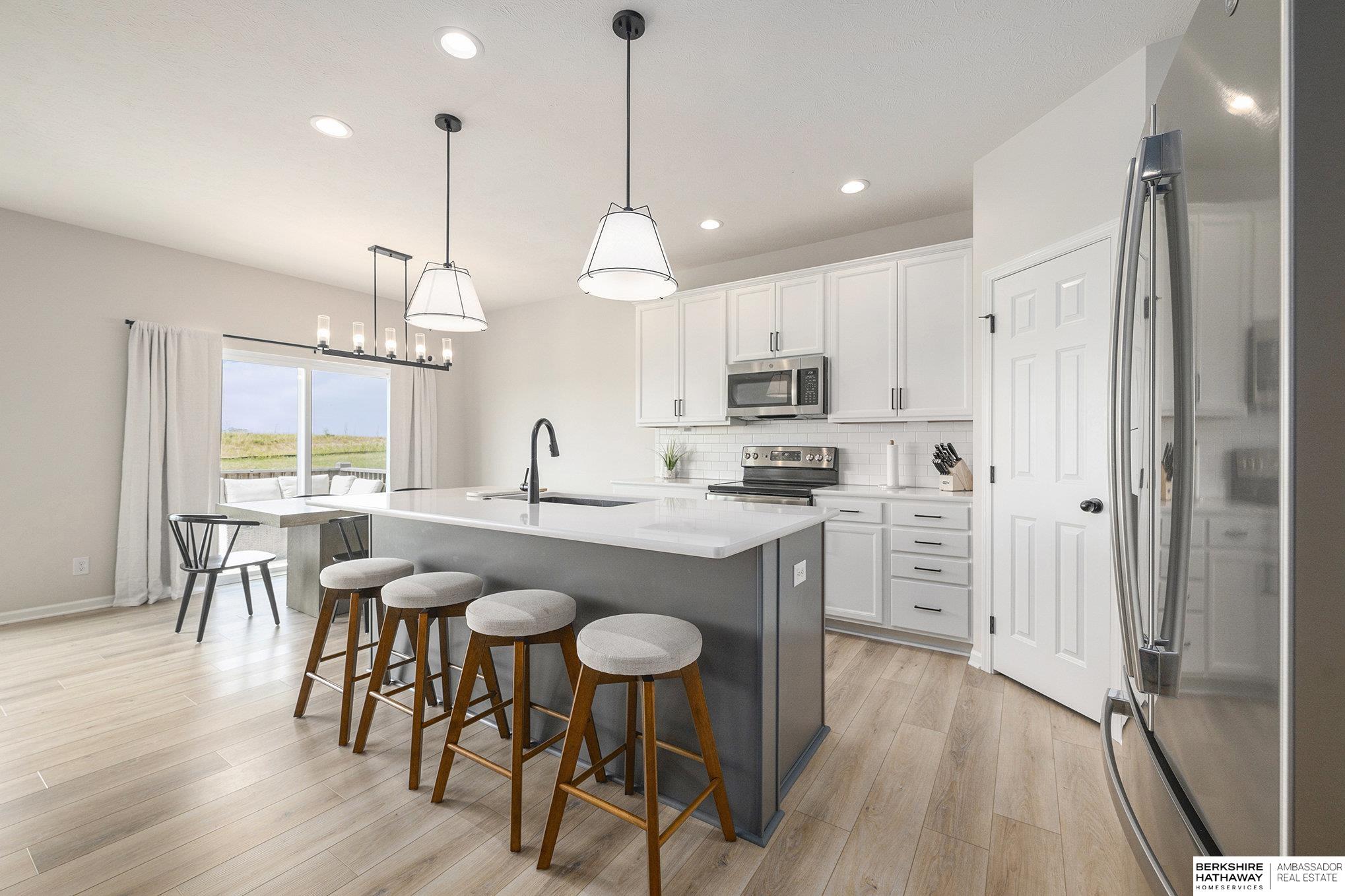 Omaha, Nebraska 68022, United States, 3 Bedrooms Bedrooms, ,2 BathroomsBathrooms,Residential,Active,199974