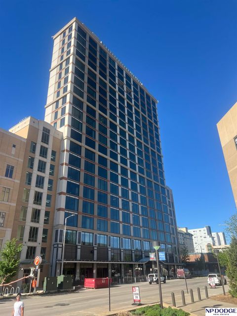 Photo of 1125 Q Street #1202, Lincoln, NE 68508 (MLS # 22611080)