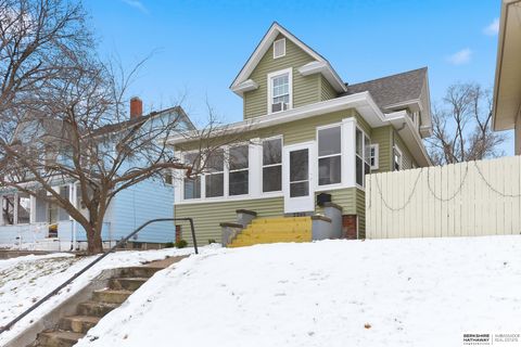 Photo of 2205 F Street, Omaha, NE 68107 (MLS # 22527313)