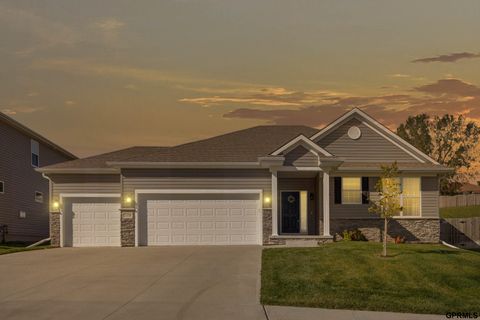 Photo of 7358 S 185 Street, Omaha, NE 68136 (MLS # 22534378)