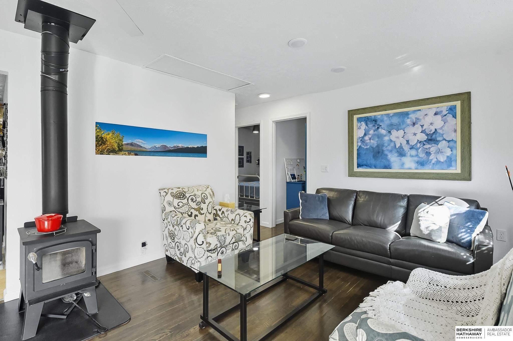 Omaha, Nebraska 68117, United States, 2 Bedrooms Bedrooms, ,1 BathroomBathrooms,Residential,Active,217403