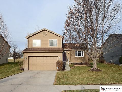 Photo of 6202 N 148th Street, Omaha, NE 68116 (MLS # 22600305)
