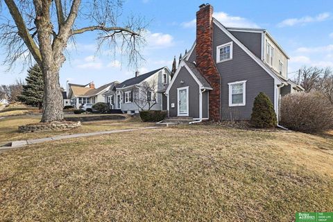 Photo of 5855 William Street, Omaha, NE 68106 (MLS # 22603699)