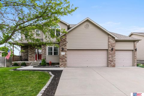 Photo of 5408 N 15th Street, Lincoln, NE 68521 (MLS # 22611006)
