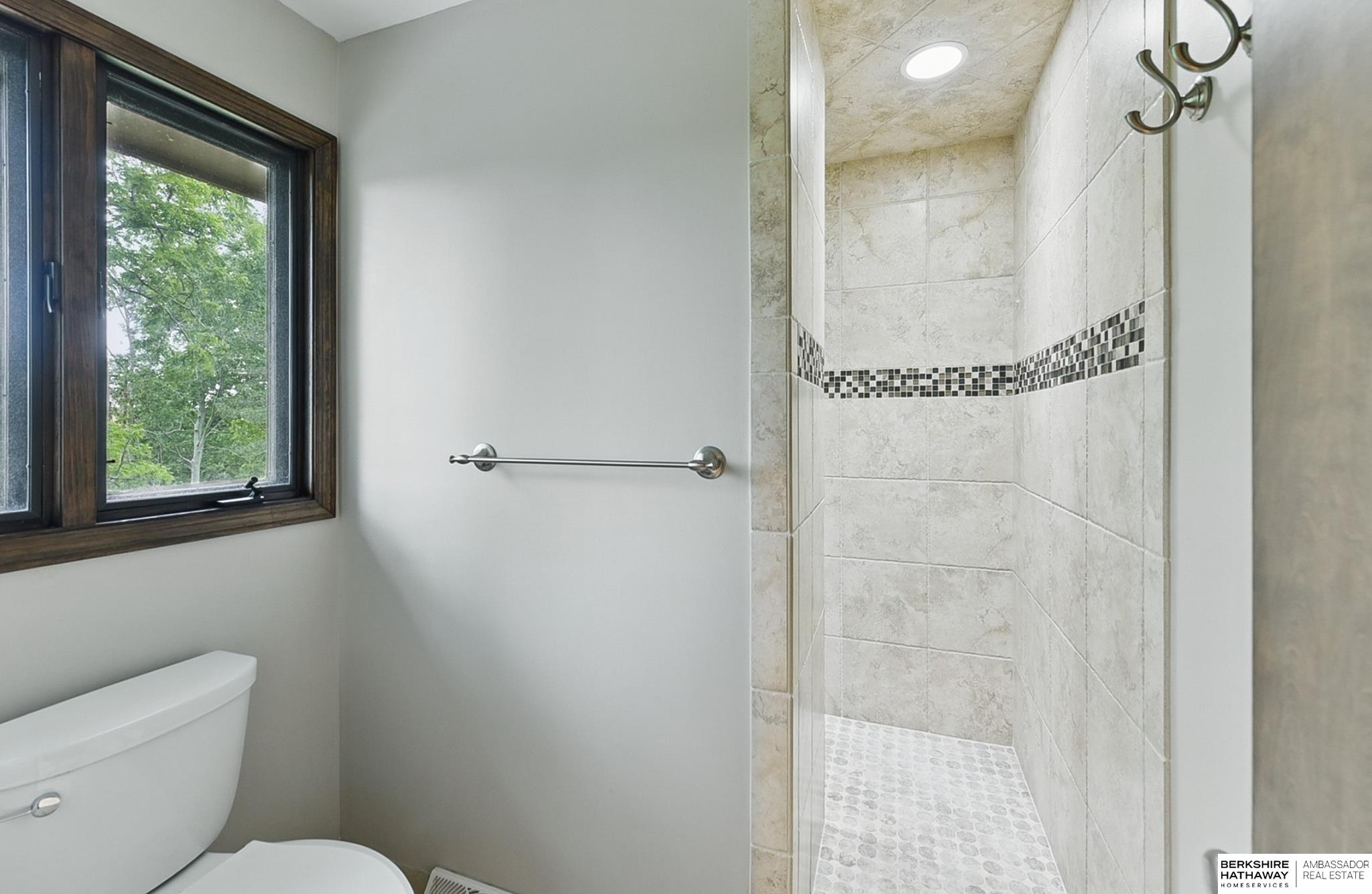 Fremont, Nebraska 68025, United States, 4 Bedrooms Bedrooms, ,2 BathroomsBathrooms,Residential,Active,137143