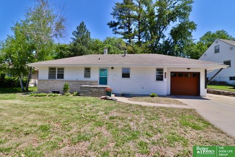 Photo of 1805 N 78 Street, Omaha, NE 68114 (MLS # 22613060)