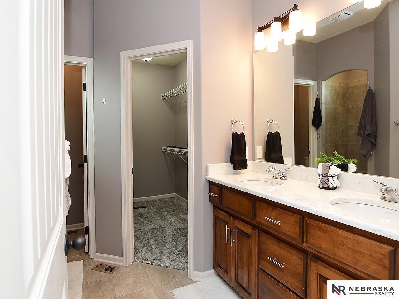 Gretna, Nebraska 68028, United States, 4 Bedrooms Bedrooms, ,3 BathroomsBathrooms,Residential,Active,229104