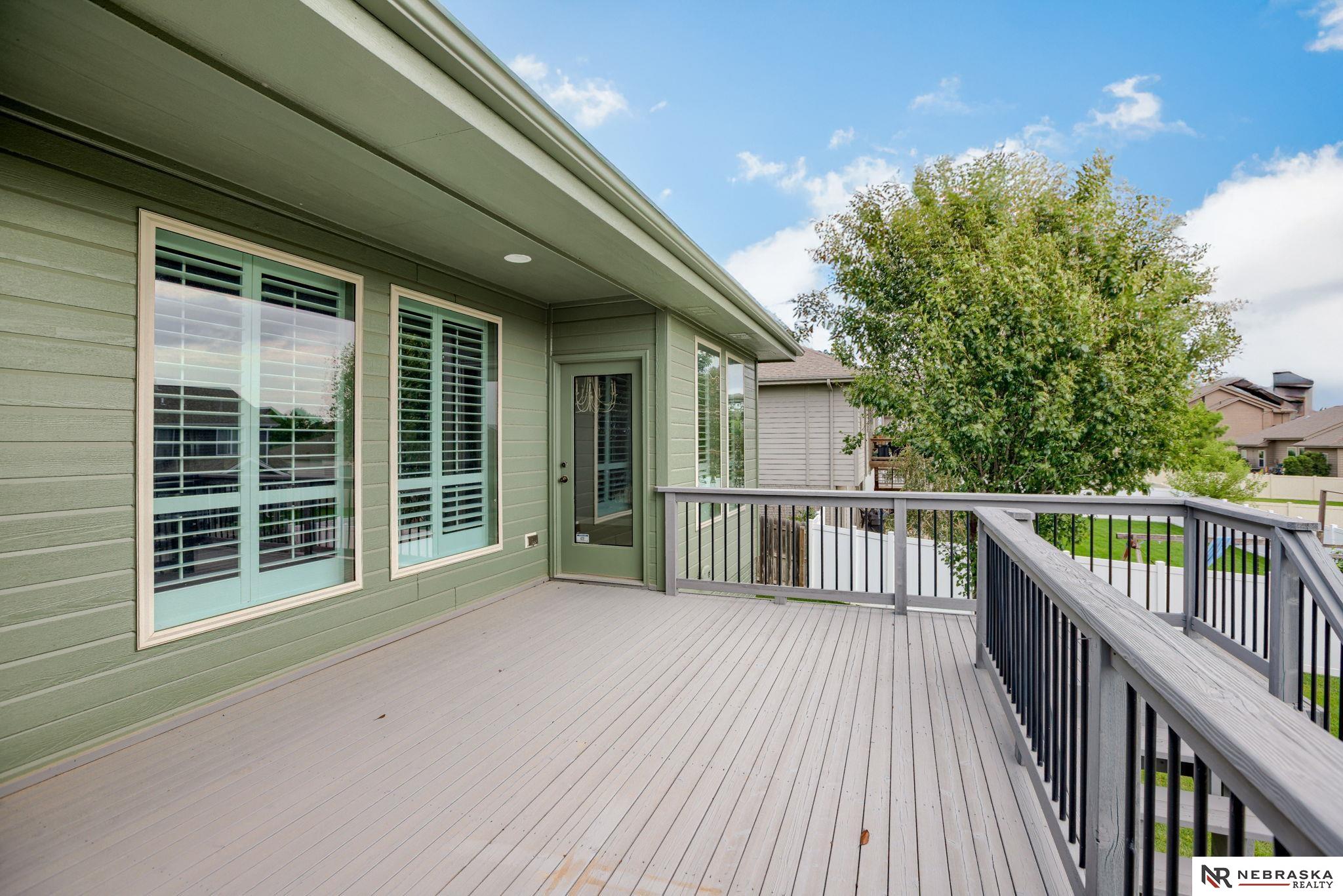 Gretna, Nebraska 68028, United States, 4 Bedrooms Bedrooms, ,3 BathroomsBathrooms,Residential,Active,229104