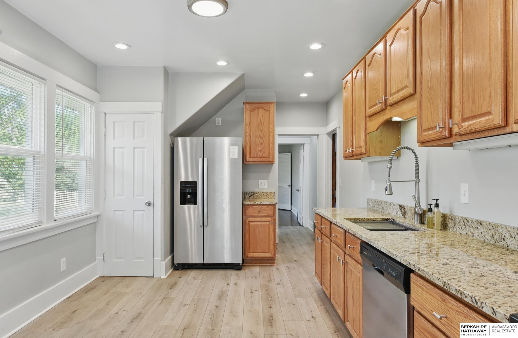 Omaha, Nebraska 68132, United States, 3 Bedrooms Bedrooms, ,3 BathroomsBathrooms,Residential,Active,178115