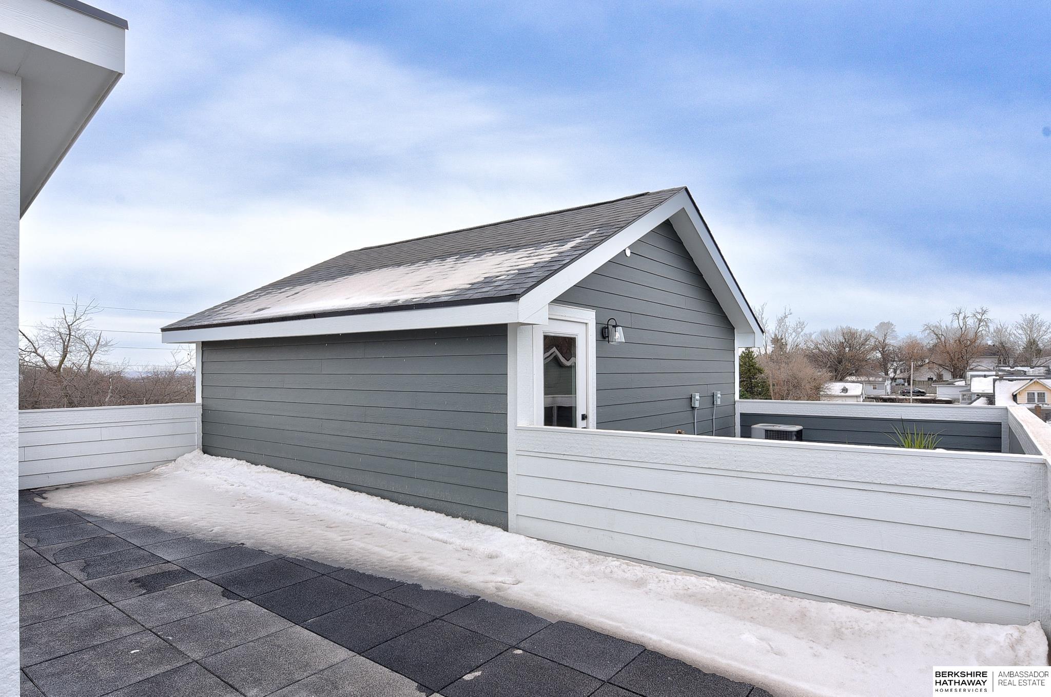 Omaha, Nebraska 68108, United States, 2 Bedrooms Bedrooms, ,2 BathroomsBathrooms,Residential,Active,135168