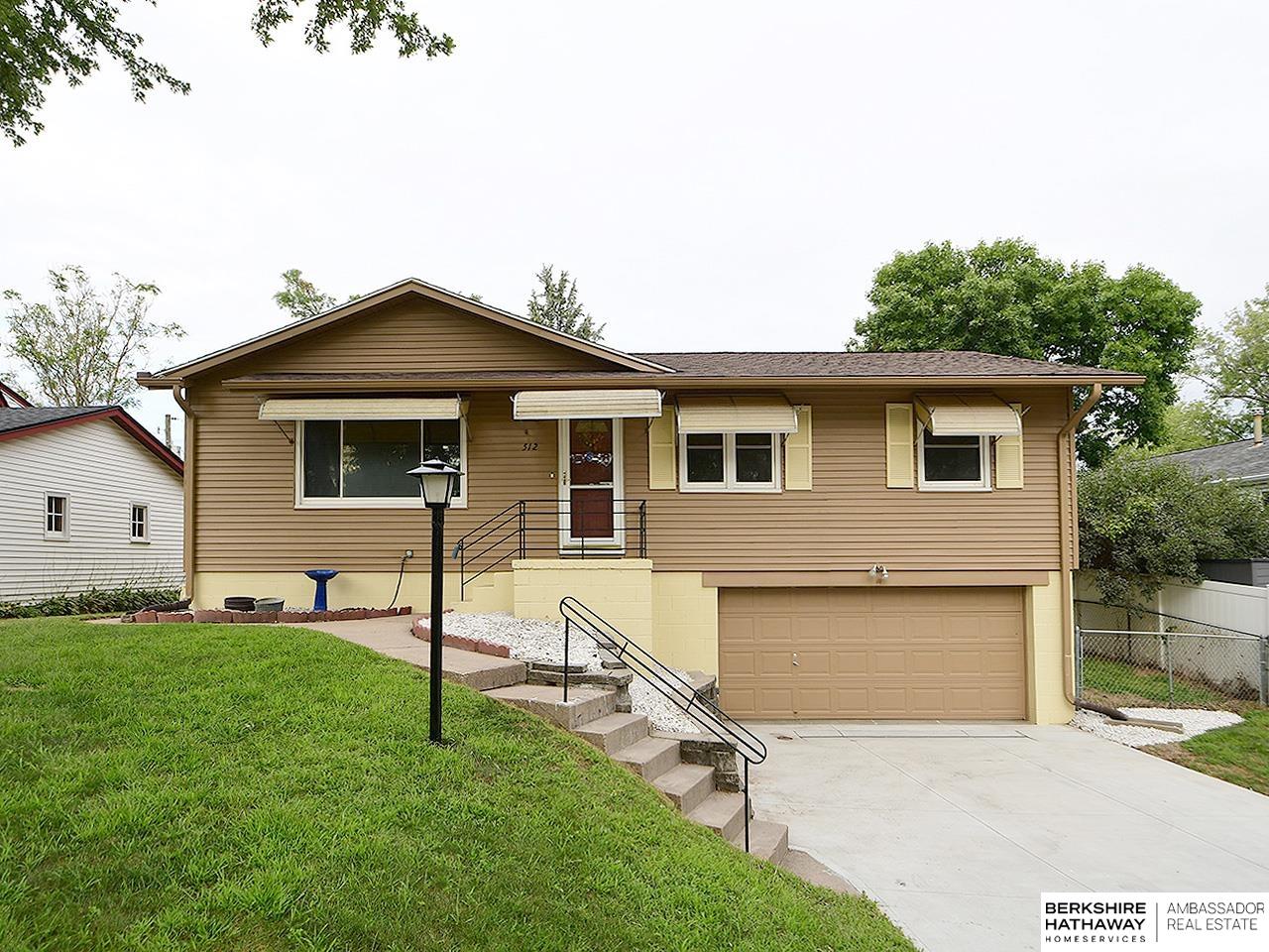 Bellevue, Nebraska 68005, United States, 3 Bedrooms Bedrooms, ,2 BathroomsBathrooms,Residential,Active,198258