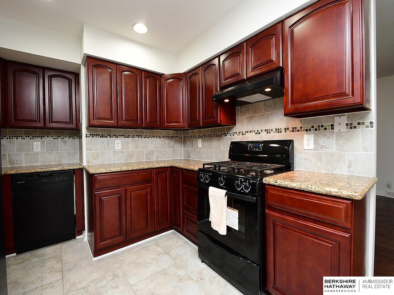 Bellevue, Nebraska 68005, United States, 3 Bedrooms Bedrooms, ,2 BathroomsBathrooms,Residential,Active,198258