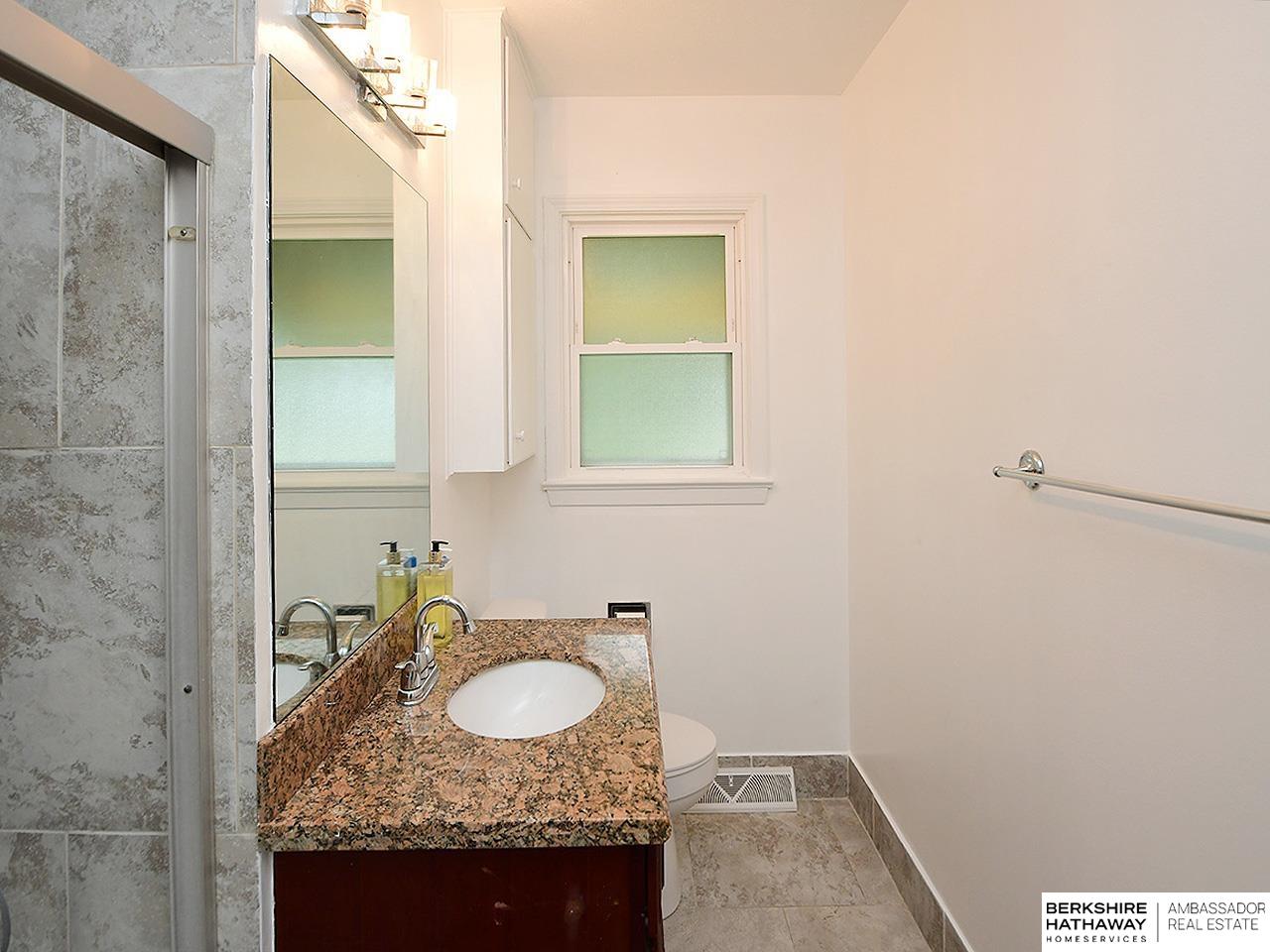 Bellevue, Nebraska 68005, United States, 3 Bedrooms Bedrooms, ,2 BathroomsBathrooms,Residential,Active,198258