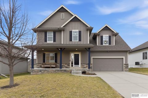 Photo of 17010 Centennial Road, Omaha, NE 68136 (MLS # 22601566)