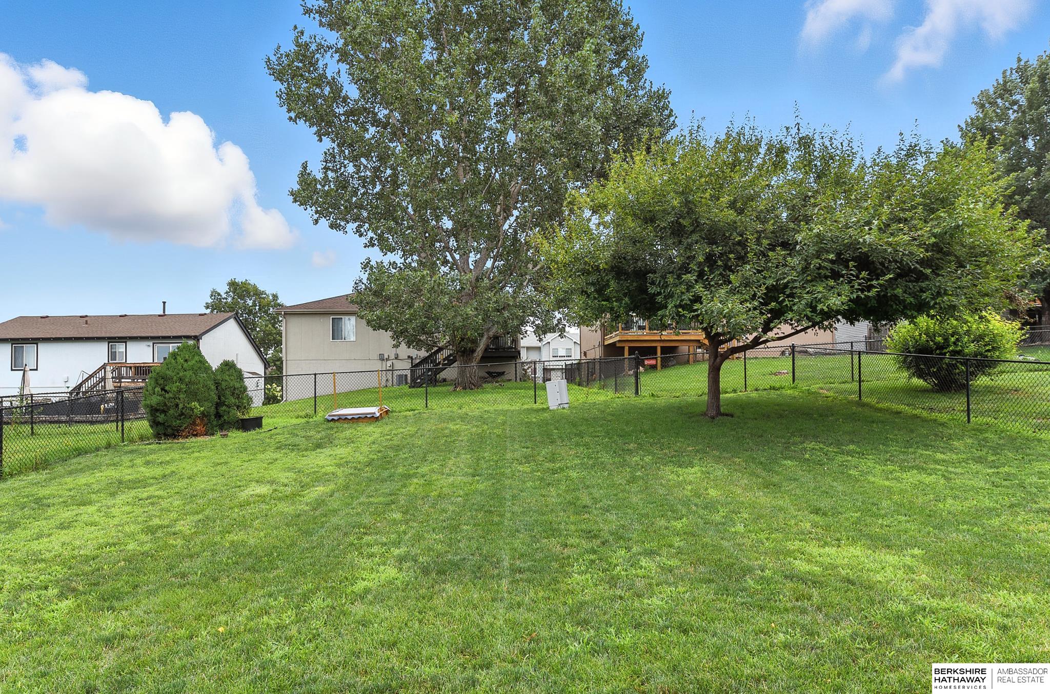 Omaha, Nebraska 68164, United States, 3 Bedrooms Bedrooms, ,2 BathroomsBathrooms,Residential,Active,176994