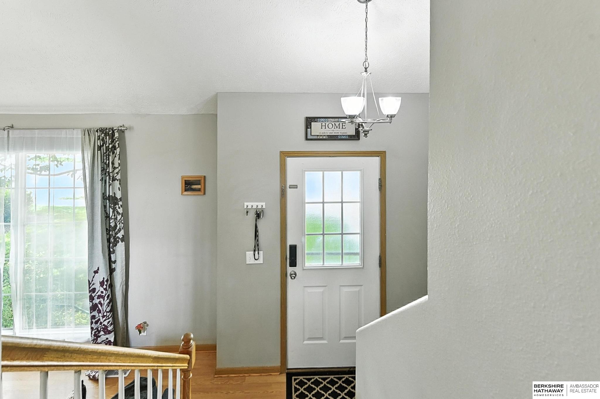 Omaha, Nebraska 68164, United States, 3 Bedrooms Bedrooms, ,2 BathroomsBathrooms,Residential,Active,176994