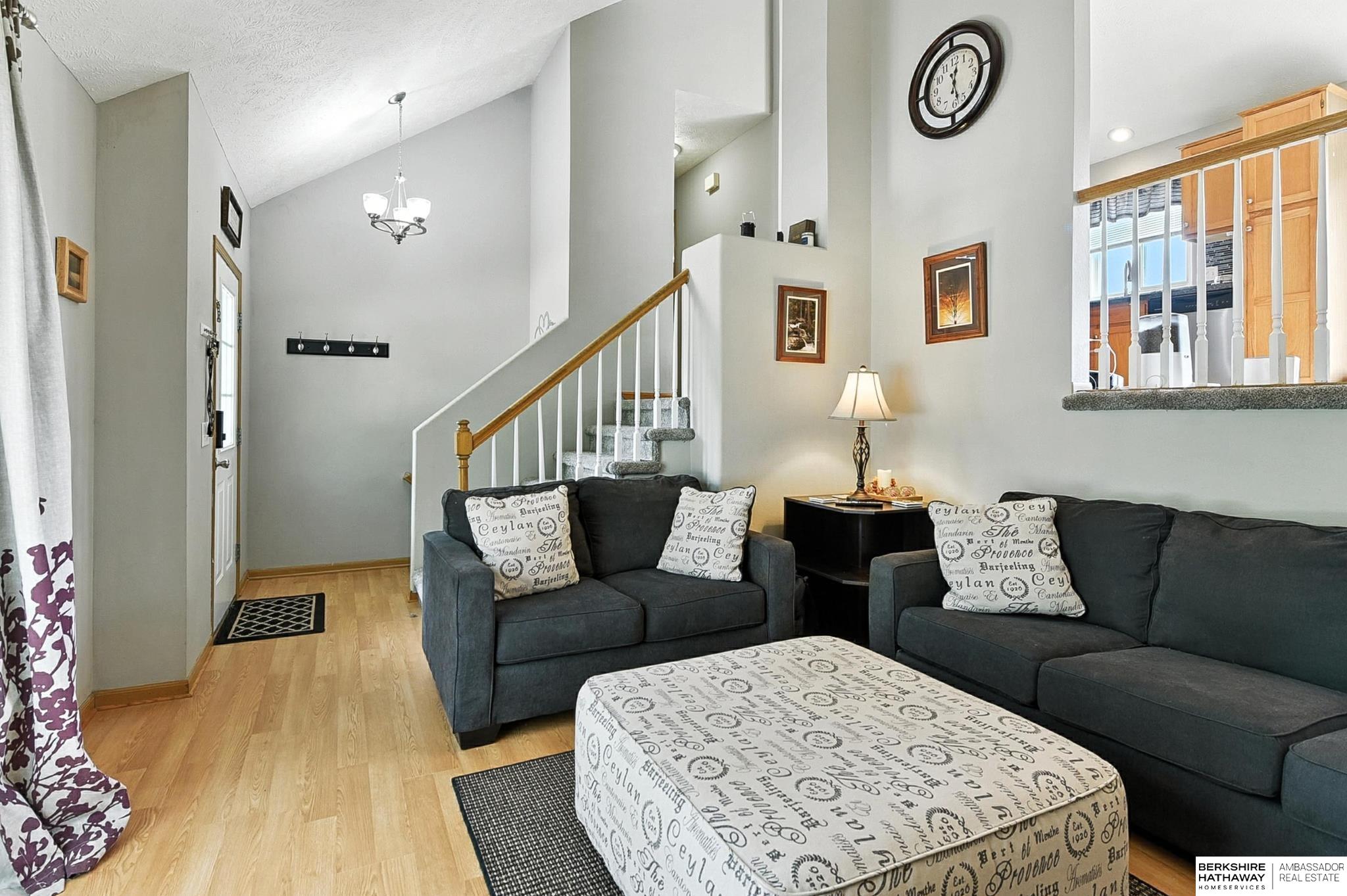 Omaha, Nebraska 68164, United States, 3 Bedrooms Bedrooms, ,2 BathroomsBathrooms,Residential,Active,176994