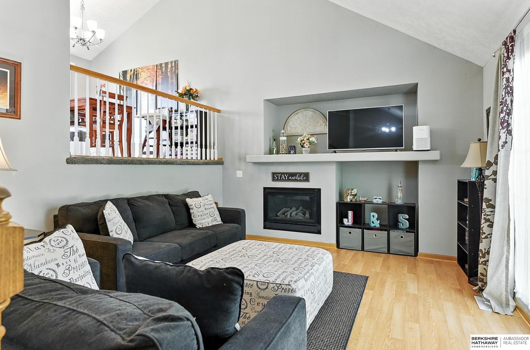 Omaha, Nebraska 68164, United States, 3 Bedrooms Bedrooms, ,2 BathroomsBathrooms,Residential,Active,176994