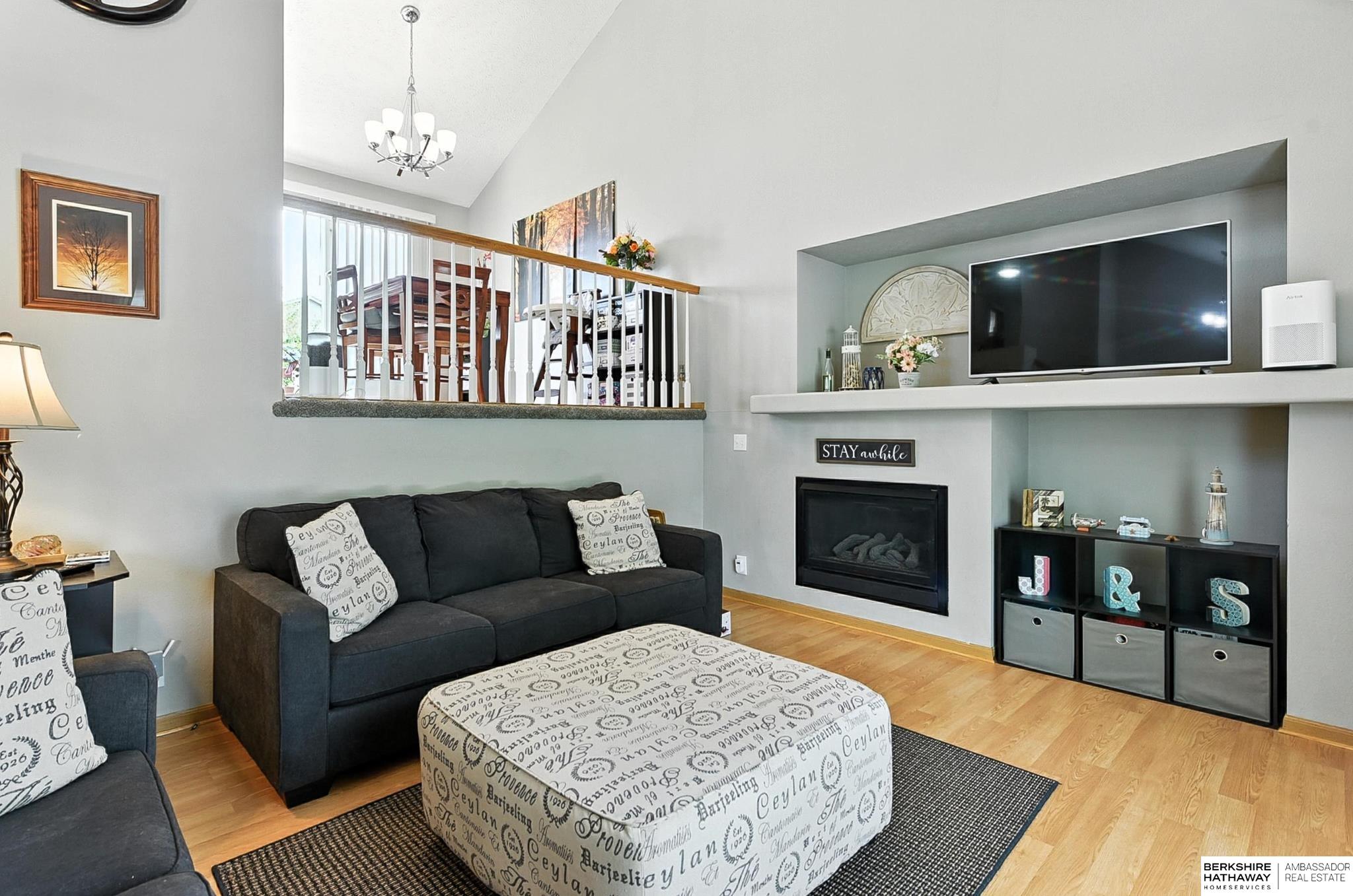 Omaha, Nebraska 68164, United States, 3 Bedrooms Bedrooms, ,2 BathroomsBathrooms,Residential,Active,176994