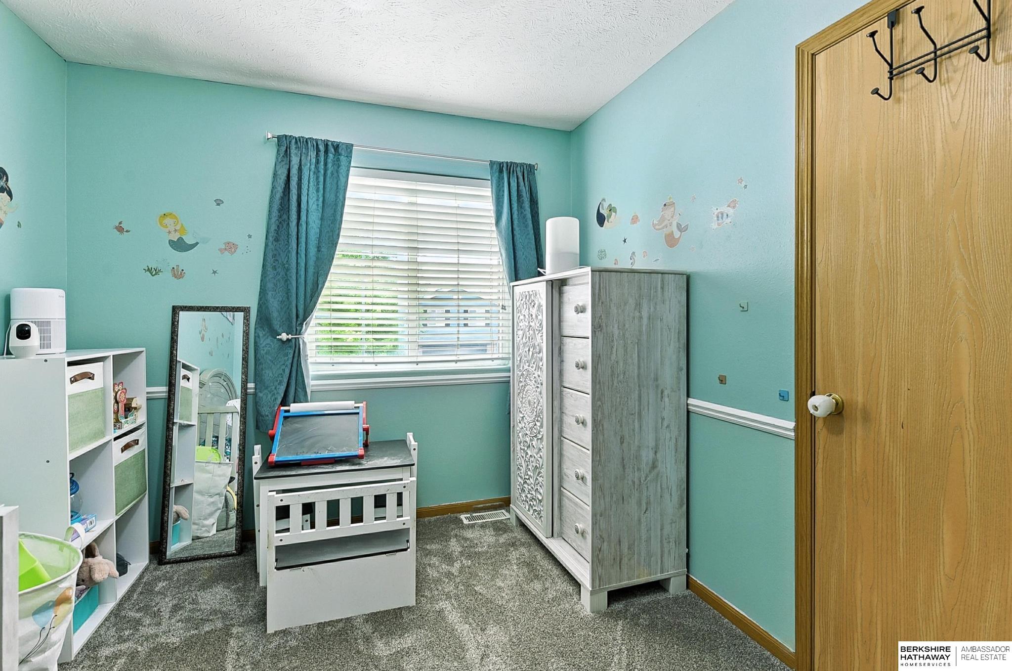 Omaha, Nebraska 68164, United States, 3 Bedrooms Bedrooms, ,2 BathroomsBathrooms,Residential,Active,176994