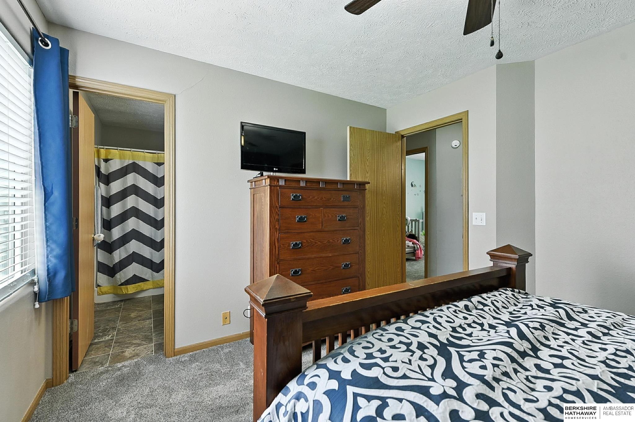 Omaha, Nebraska 68164, United States, 3 Bedrooms Bedrooms, ,2 BathroomsBathrooms,Residential,Active,176994