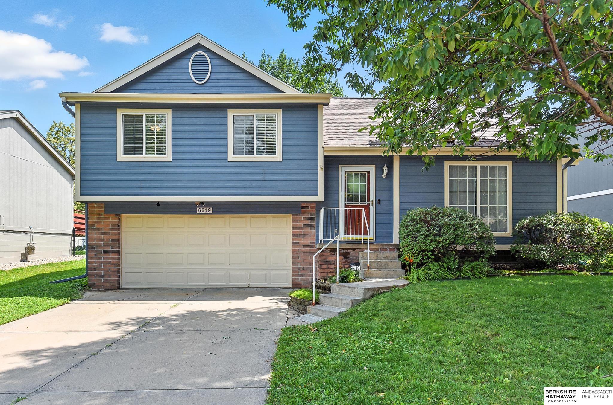 Omaha, Nebraska 68164, United States, 3 Bedrooms Bedrooms, ,2 BathroomsBathrooms,Residential,Active,176994