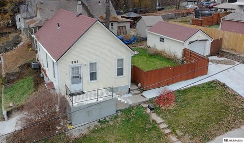 Photo of 801 Castelar Street, Omaha, NE 68108 (MLS # 22533532)