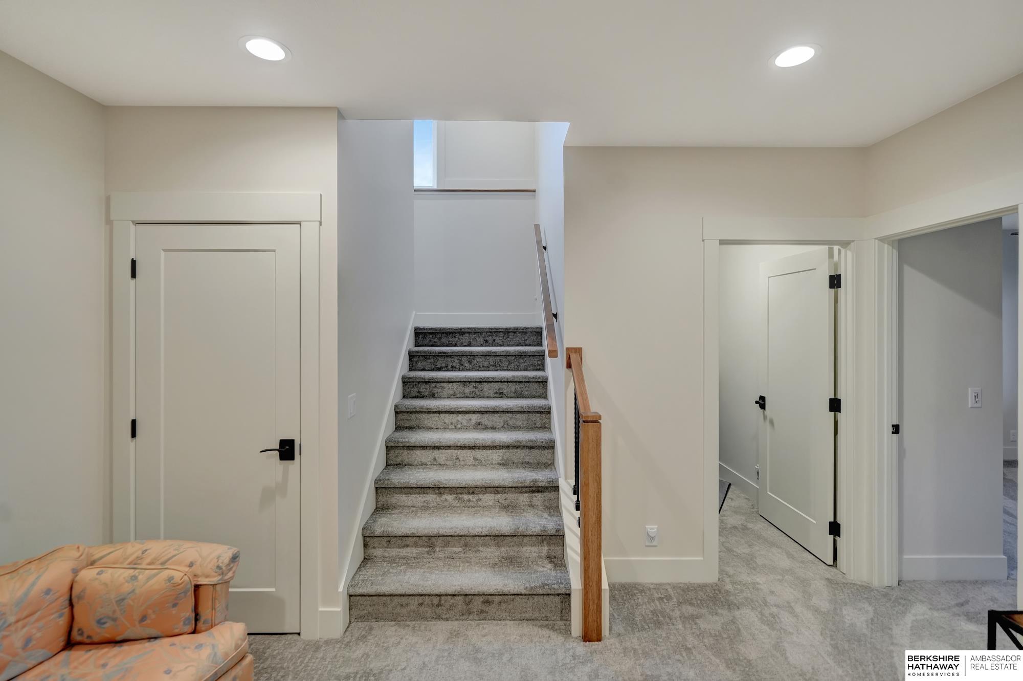 Palmyra, Nebraska 68418, United States, 4 Bedrooms Bedrooms, ,4 BathroomsBathrooms,Residential,Active,124511