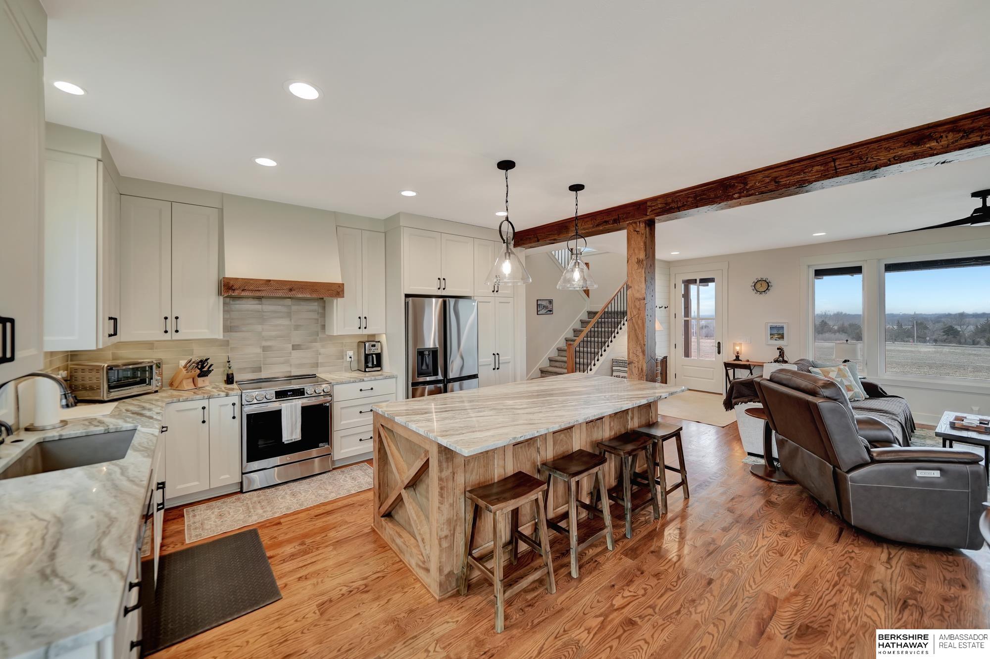 Palmyra, Nebraska 68418, United States, 4 Bedrooms Bedrooms, ,4 BathroomsBathrooms,Residential,Active,124511