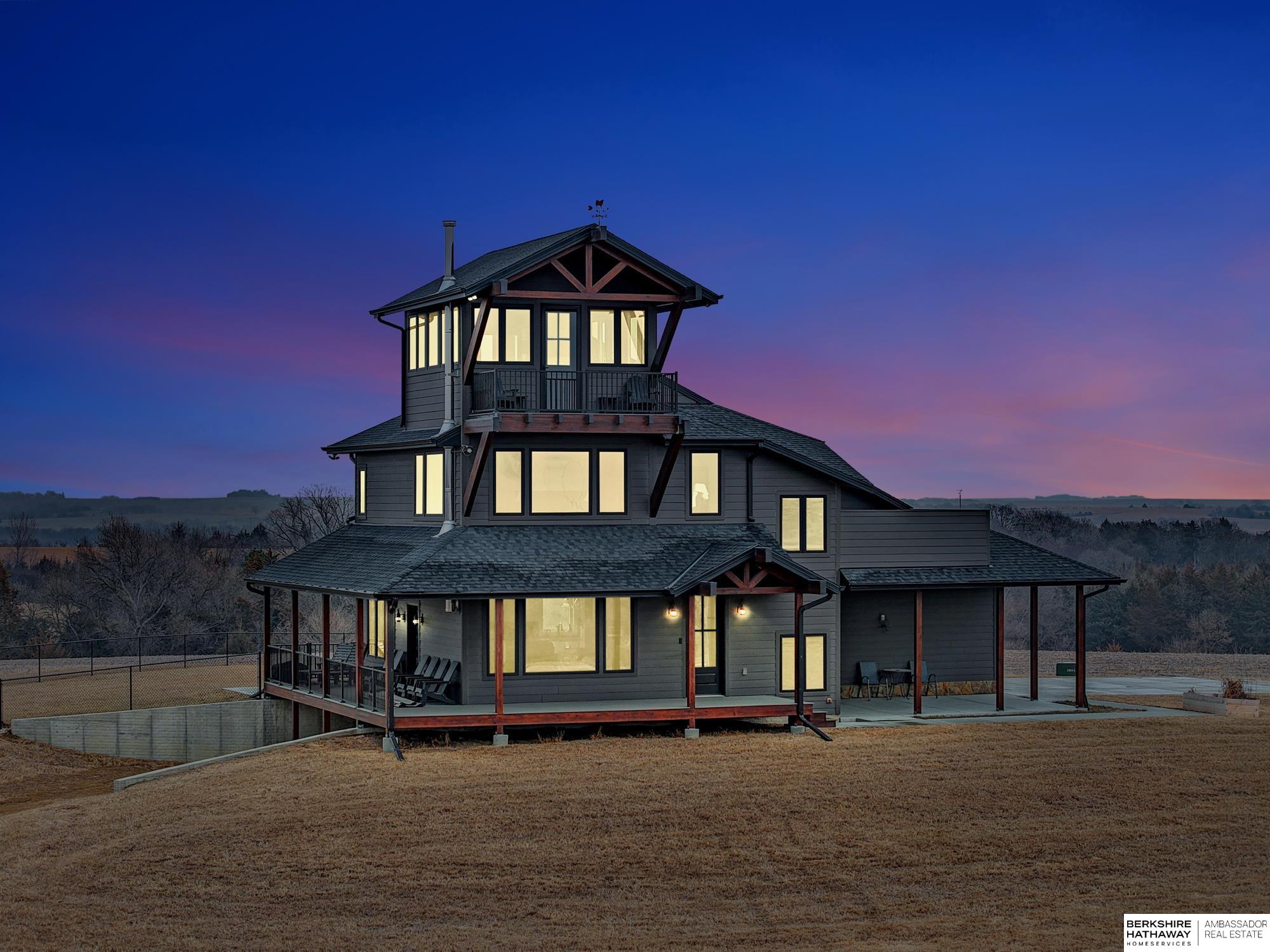 Palmyra, Nebraska 68418, United States, 4 Bedrooms Bedrooms, ,4 BathroomsBathrooms,Residential,Active,124511