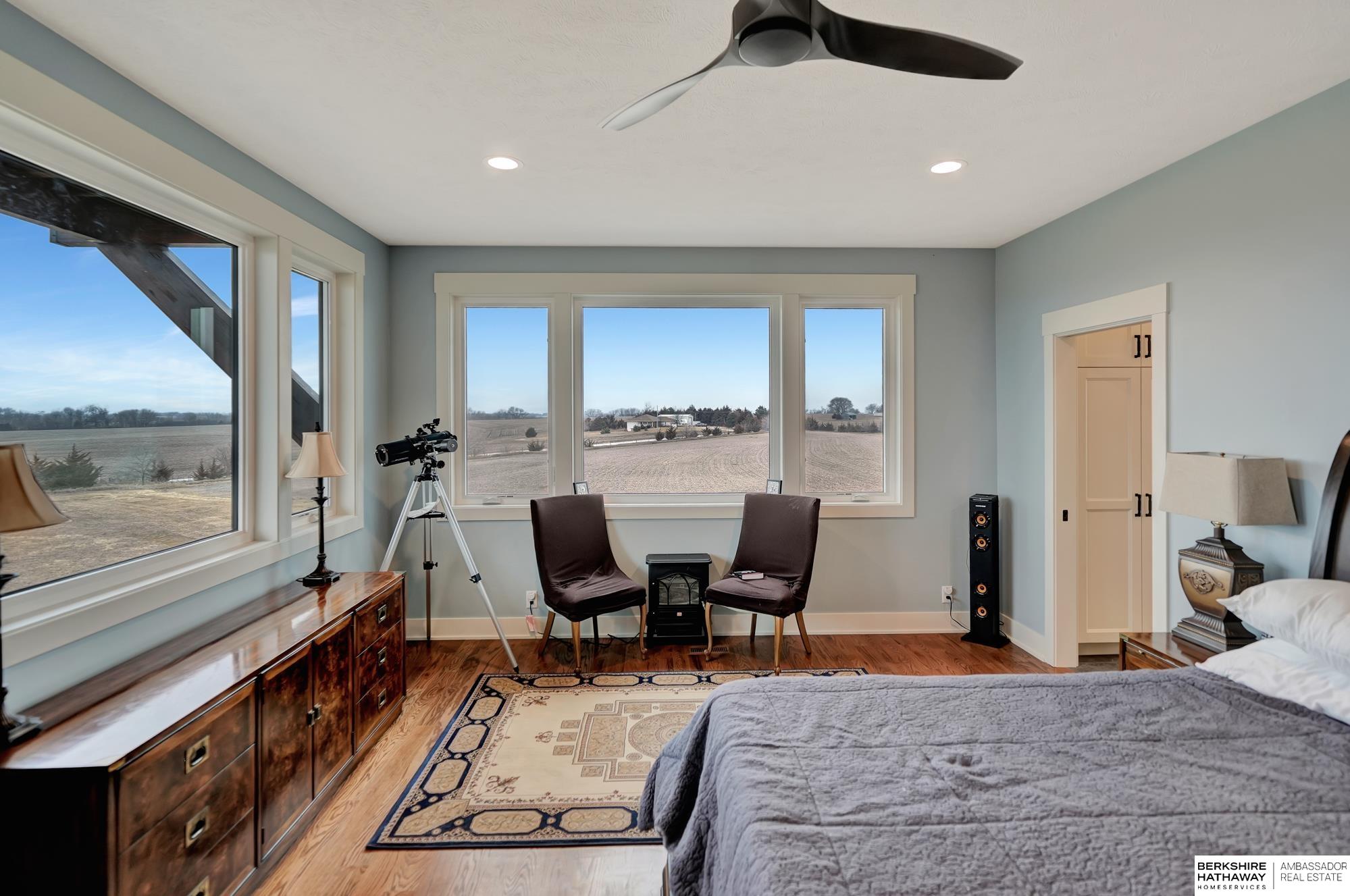 Palmyra, Nebraska 68418, United States, 4 Bedrooms Bedrooms, ,4 BathroomsBathrooms,Residential,Active,124511