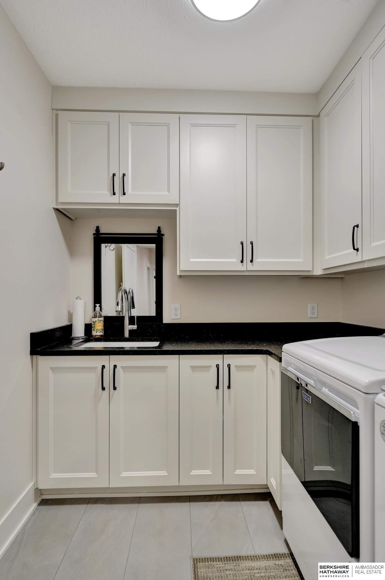 Palmyra, Nebraska 68418, United States, 4 Bedrooms Bedrooms, ,4 BathroomsBathrooms,Residential,Active,124511