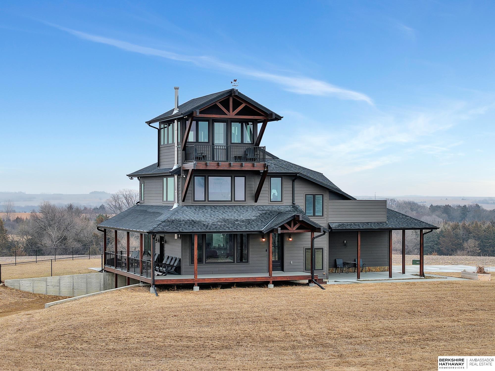 Palmyra, Nebraska 68418, United States, 4 Bedrooms Bedrooms, ,4 BathroomsBathrooms,Residential,Active,124511