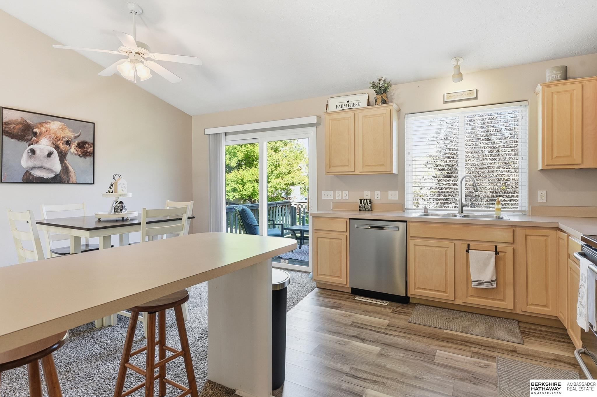 Omaha, Nebraska 68116, United States, 2 Bedrooms Bedrooms, ,2 BathroomsBathrooms,Residential,Active,242256