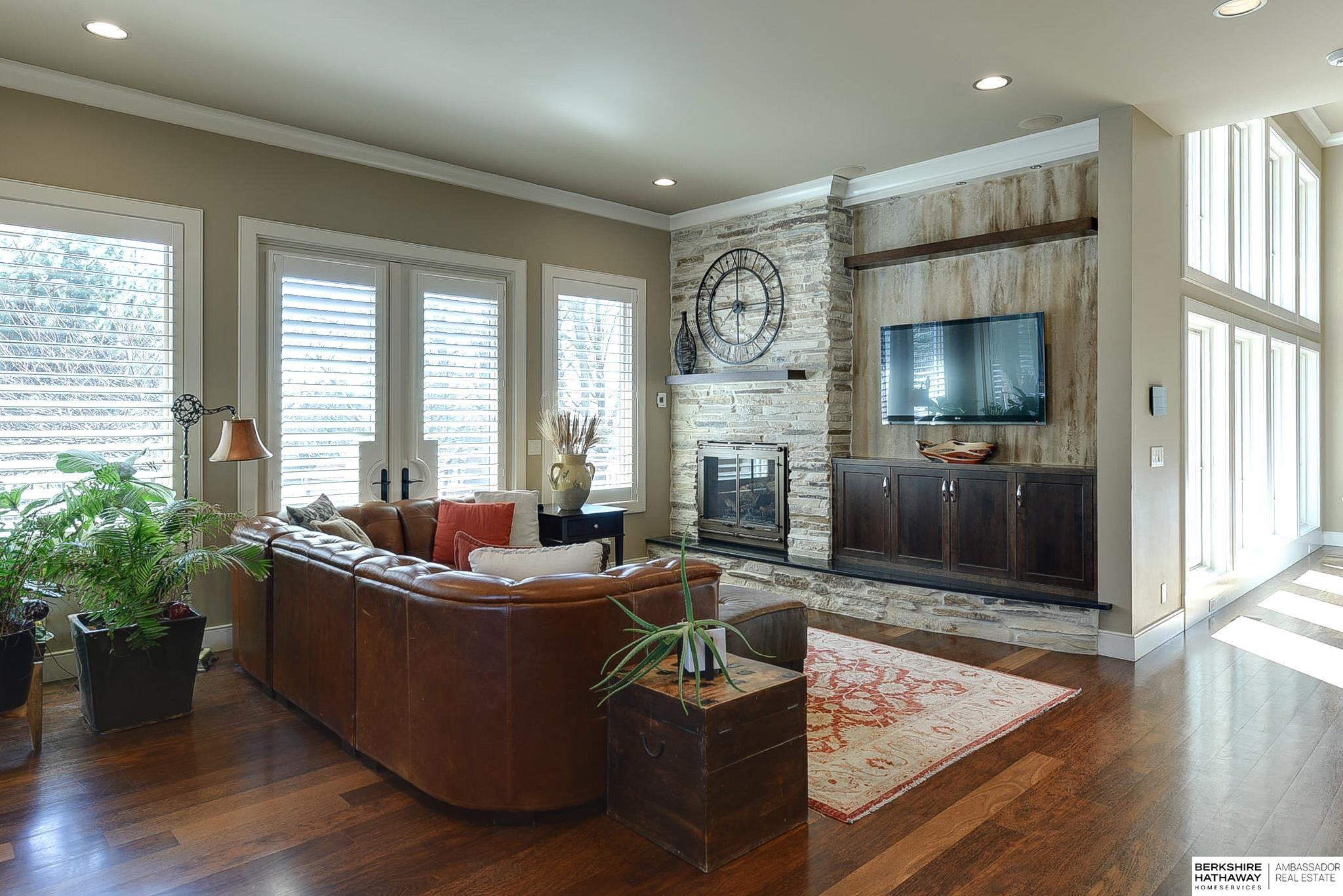 Omaha, Nebraska 68130, United States, 6 Bedrooms Bedrooms, ,5 BathroomsBathrooms,Residential,Active,146267