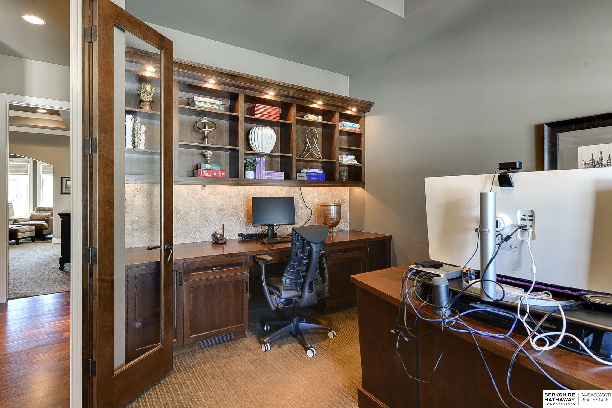 Omaha, Nebraska 68130, United States, 6 Bedrooms Bedrooms, ,5 BathroomsBathrooms,Residential,Active,146267