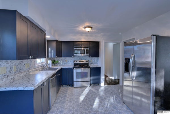 4441 HARRISON ST, BELLEVUE, NE 68147 - Image 9541c005408568d151b2daaa483b73a3/47931746
