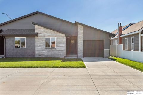 Photo of 1307 Grant Street #1, Blair, NE 68008 (MLS # 22527616)
