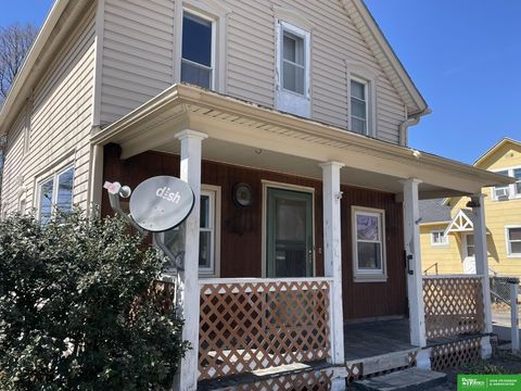 Photo of 805 N Hancock Street, Fremont, NE 68025 (MLS # 22608133)