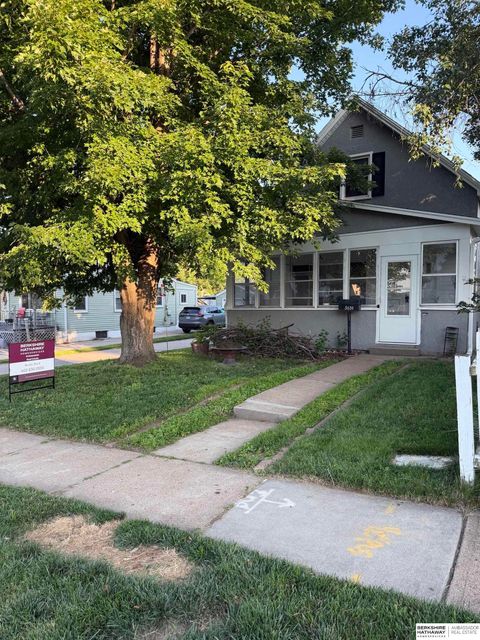 Photo of 3639 Hascall Street, Omaha, NE 68105 (MLS # 22617874)