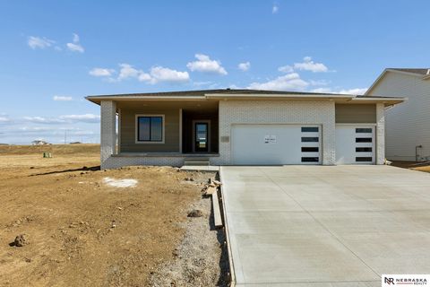 Photo of 11103 N 173 Street, Bennington, NE 68007 (MLS # 22528055)