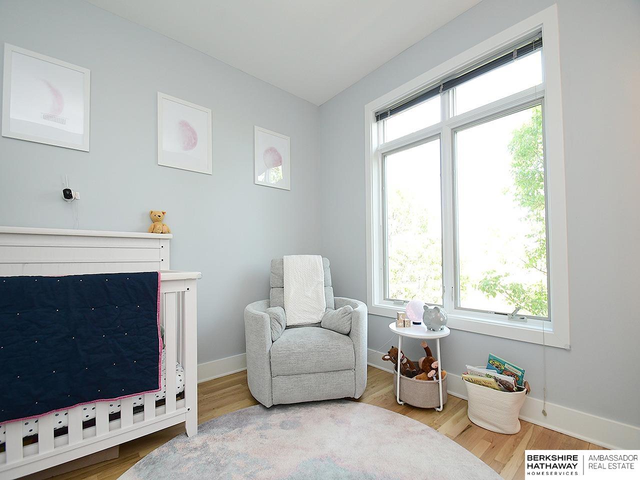 Omaha, Nebraska 68102, United States, 3 Bedrooms Bedrooms, ,2 BathroomsBathrooms,Residential,Active,181140