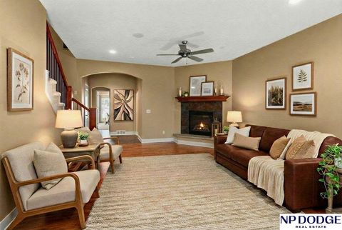 Photo of 5138 Dodge Street, Omaha, NE 68132 (MLS # 22602654)