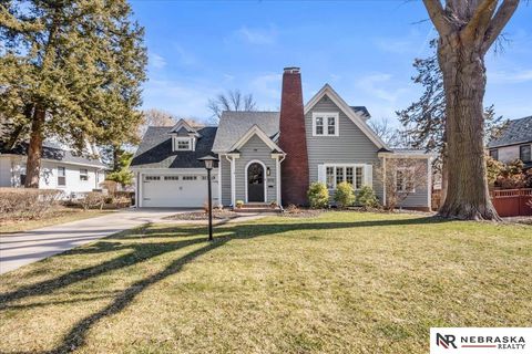 Photo of 3172 Sheridan Boulevard, Lincoln, NE 68502 (MLS # 22606927)