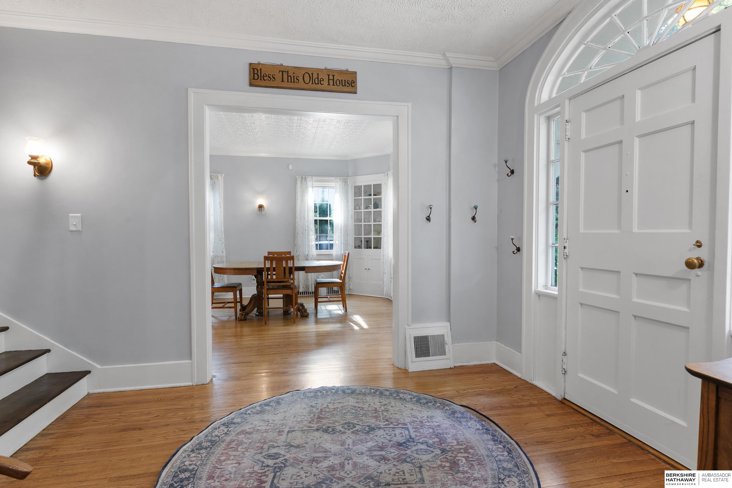 Lincoln, Nebraska 68502, United States, 5 Bedrooms Bedrooms, ,3 BathroomsBathrooms,Residential,Active,247346