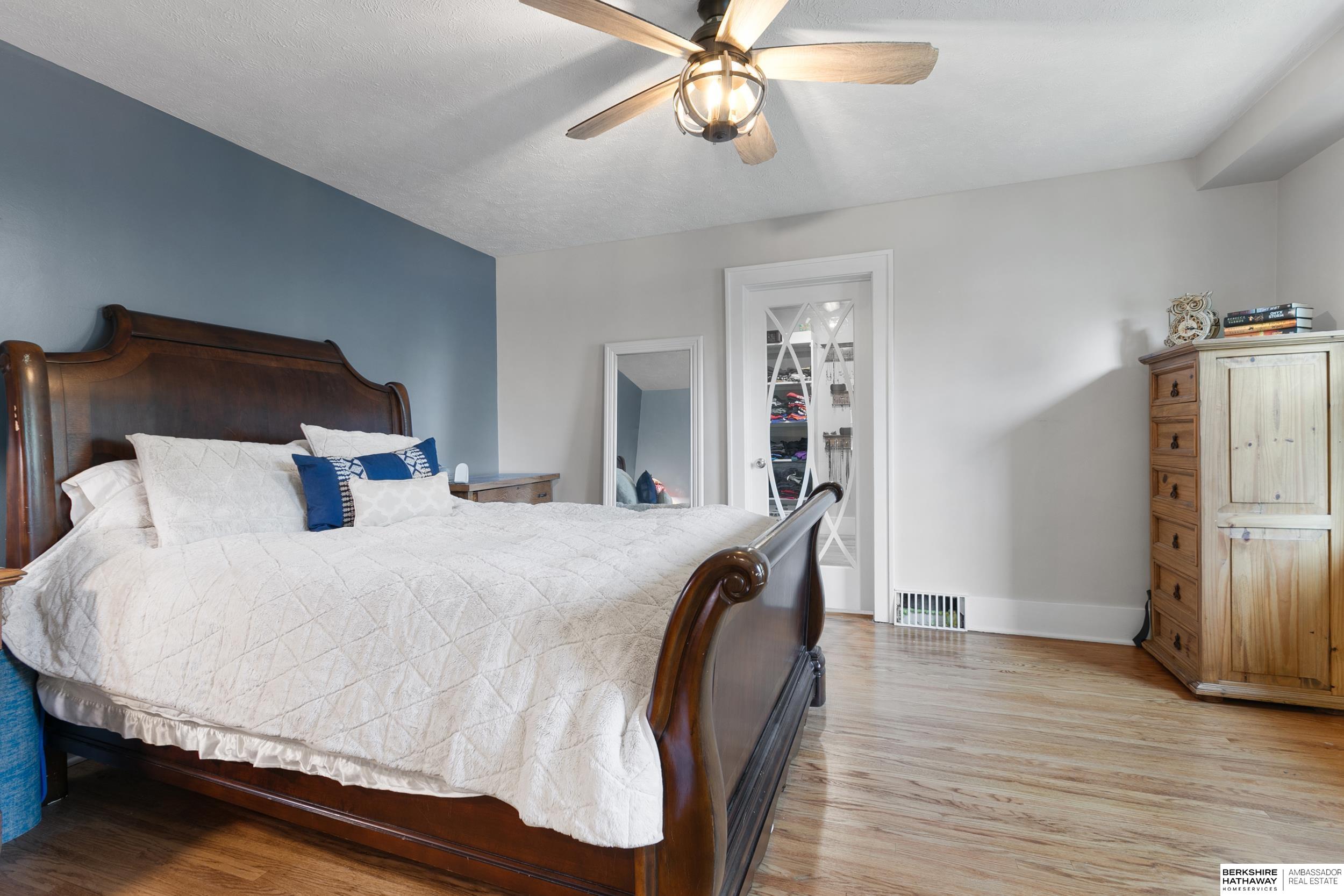 Lincoln, Nebraska 68502, United States, 5 Bedrooms Bedrooms, ,3 BathroomsBathrooms,Residential,Active,247346