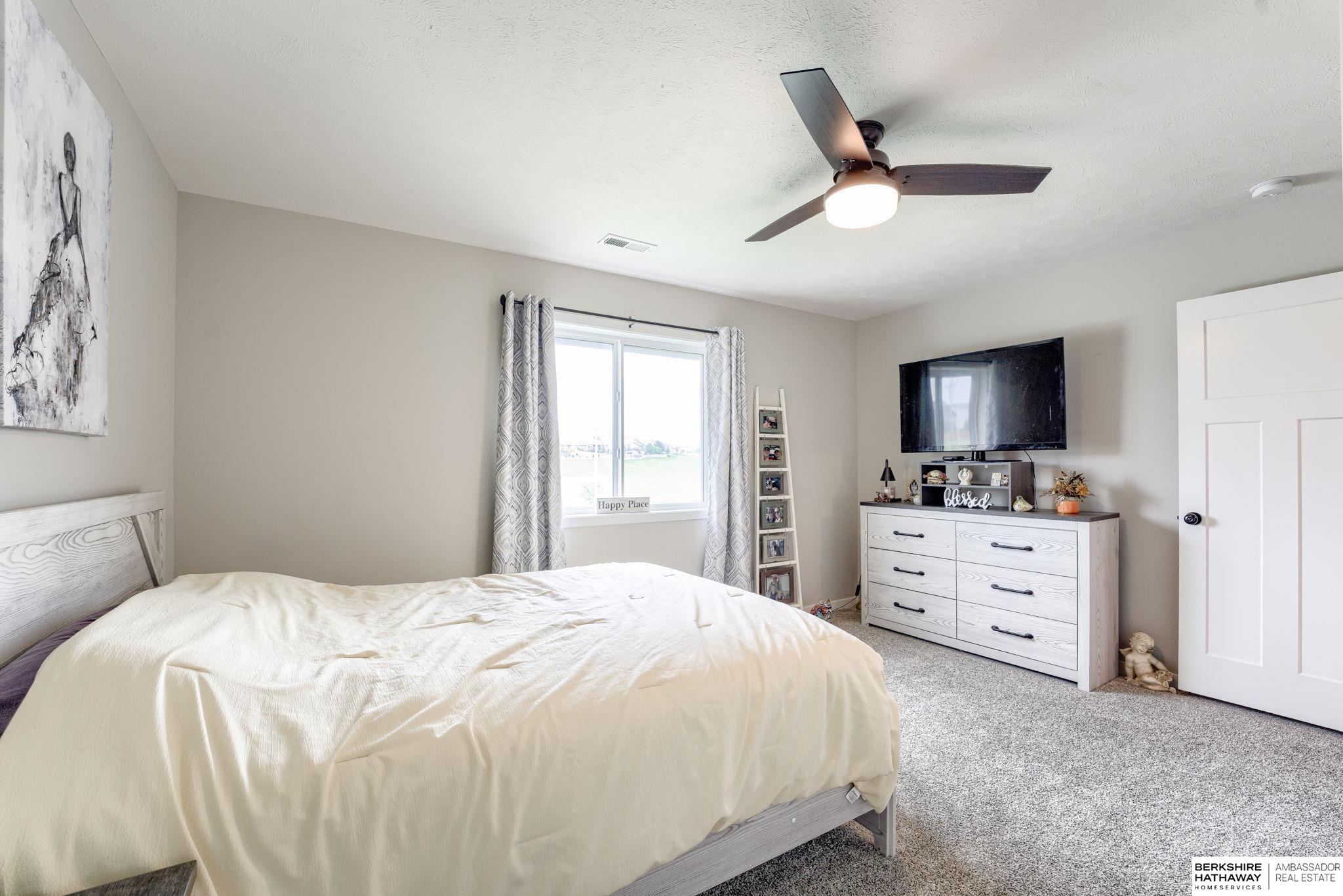 Bellevue, Nebraska 68133, United States, 3 Bedrooms Bedrooms, ,3 BathroomsBathrooms,Residential,Active,178837